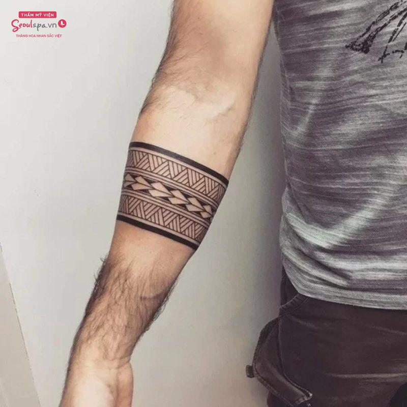 Xăm chữ là mẫu tattoo chưa bao giờ lỗi thời