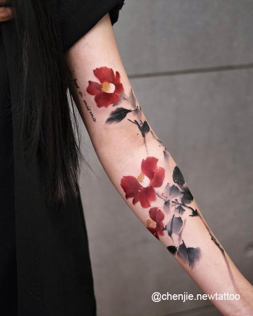 share on Facebook 9 awesome flower tattoos