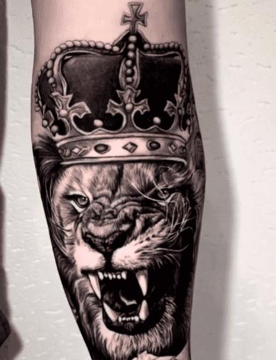 Owl và Lion Tattoos