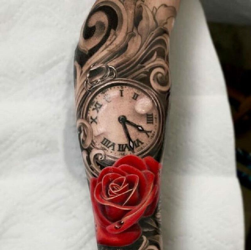 Hình hoa hồng đỏ và đồng hồ