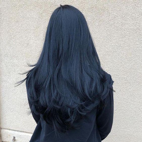 Màu tóc xanh đen